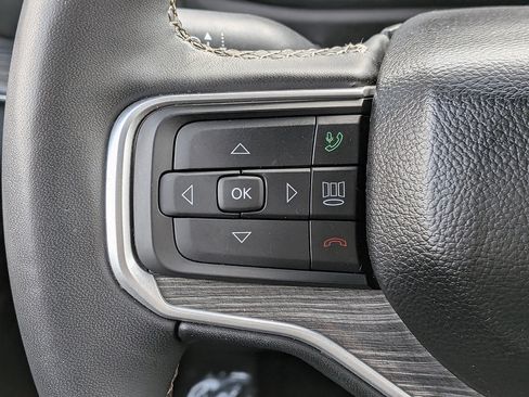 Used 2024 Jeep Wagoneer L Series II w/ Flexible Seating Group AWD/4WD image 24