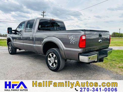 Used 2014 Ford F250 Lariat w/ Lariat Interior Package AWD/4WD image 3