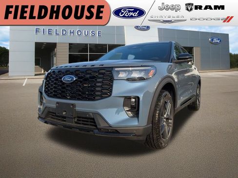 New 2026 Ford Explorer ST-Line w/ ST-Line Street Pack AWD/4WD image 1