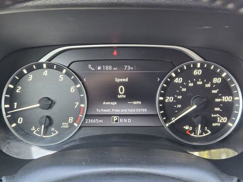 Used 2023 Nissan Frontier SV w/ SV Convenience Package image 17