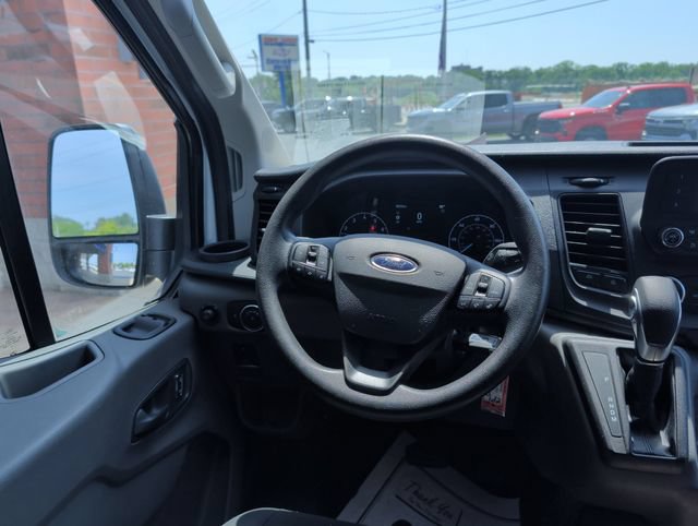 Used 2025 Ford Transit 250 Low Roof w/ Exterior Upgrade Package RWD image 2