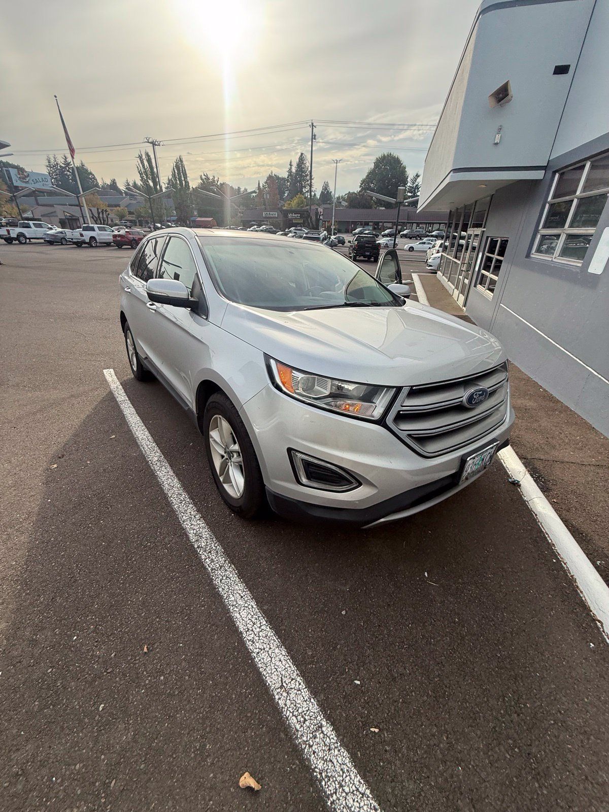 Used 2017 Ford Edge SEL w/ Equipment Group 201A AWD/4WD image 1