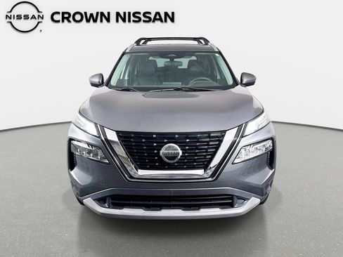 Certified 2021 Nissan Rogue SV w/ Premium Package FWD image 2