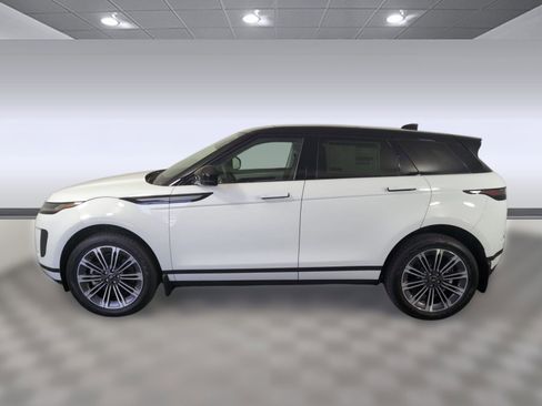 New 2025 Land Rover Range Rover Evoque S image 2