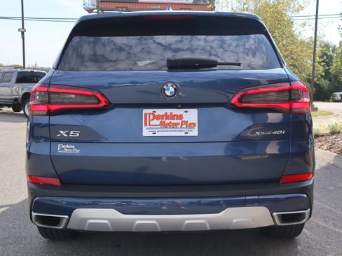 Used 2019 BMW X5 xDrive40i w/ Premium Package 2 AWD/4WD image 8