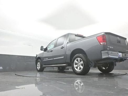 Used 2014 Nissan Titan SV w/ SV Value Truck Package AWD/4WD image 31
