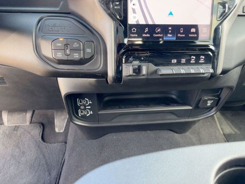 Used 2026 RAM 2500 Rebel image 17