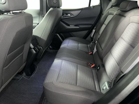 Used 2025 Chevrolet Equinox LT AWD/4WD image 28