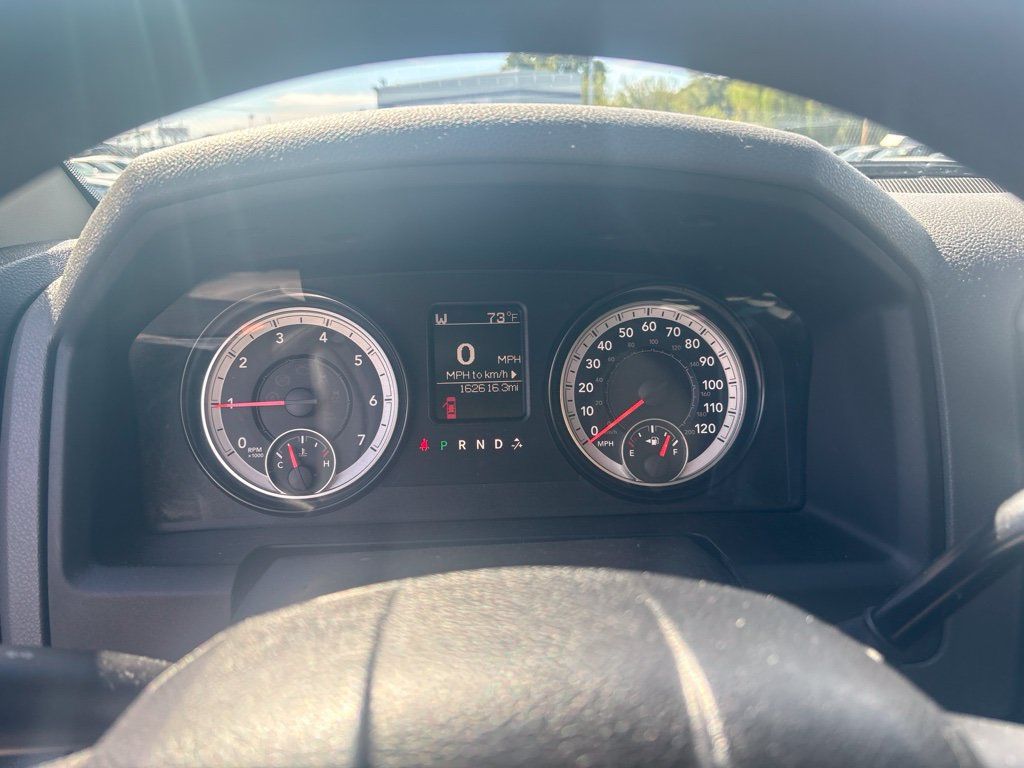 Used 2015 RAM 1500 Express AWD/4WD image 4