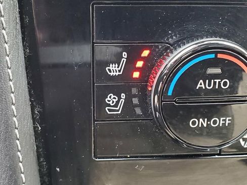 Certified 2024 Nissan Armada Platinum w/ Cargo Package image 28