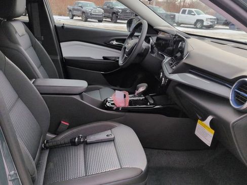 New 2026 Chevrolet Trax LT image 27