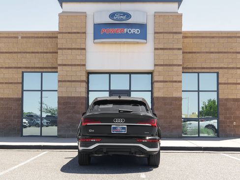 Used 2021 Audi Q5 2.0T Premium AWD/4WD image 7