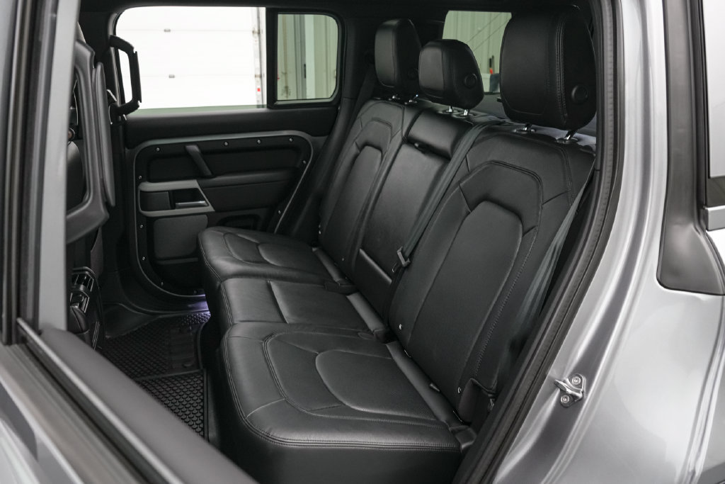 Used 2024 Land Rover Defender 110 S AWD/4WD image 25