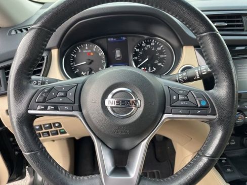 Used 2019 Nissan Rogue SL image 13