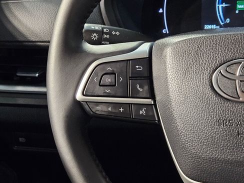 Certified 2025 Toyota Grand Highlander AWD image 27