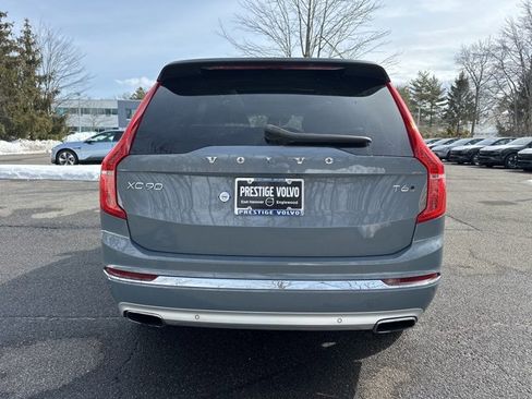 Used 2021 Volvo XC90 T6 Inscription w/ Climate Package image 6