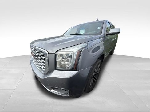 Used 2018 GMC Yukon XL Denali w/ Denali Ultimate Package AWD/4WD image 3