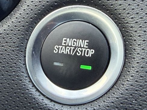 Certified 2022 Cadillac XT5 Sportv w/ Technology Package image 24