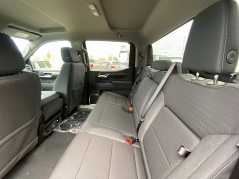 New 2026 GMC Sierra 1500 Elevation image 5