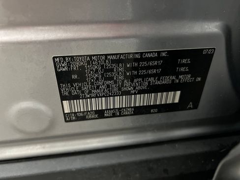Used 2023 Toyota RAV4 XLE w/ Convenience Package FWD image 33