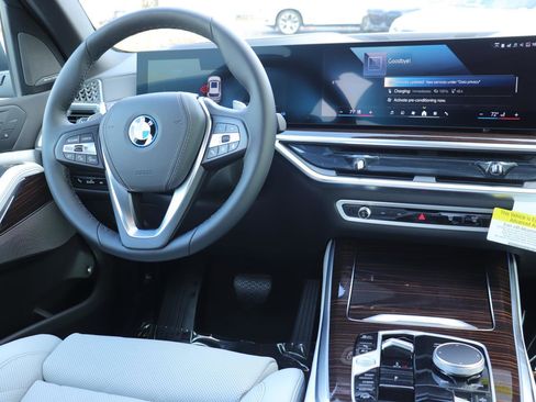 New 2026 BMW X5 xDrive50e w/ Climate Comfort Package image 35