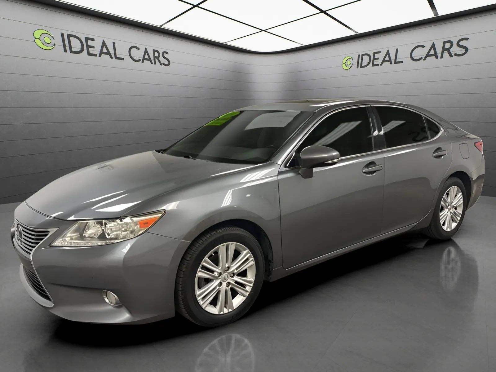 Used 2014 Lexus ES 350 w/ Premium Package FWD image 1