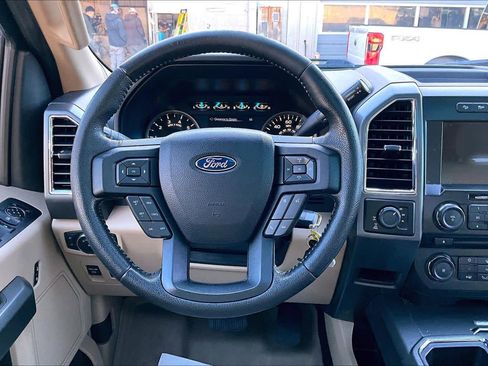 Used 2016 Ford F150 XLT w/ Equipment Group 302A Luxury image 6