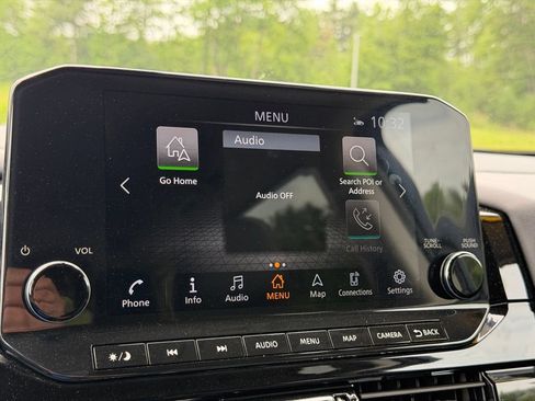 Used 2023 Nissan Pathfinder SL w/ Lighting Package (N92) AWD/4WD image 10
