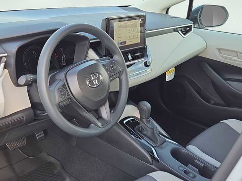 Used 2026 Toyota Corolla LE image 15