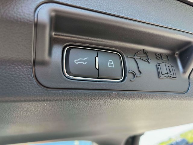 New 2026 Ford Explorer Active w/ Active Comfort Package RWD image 19