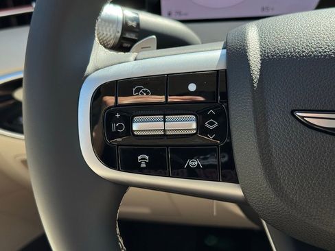 New 2026 Genesis GV70 2.5T Advanced image 29