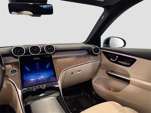 Certified 2024 Mercedes-Benz GLC 300 4MATIC image 24