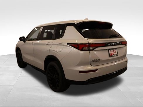 New 2026 Nissan Rogue SL AWD/4WD image 4