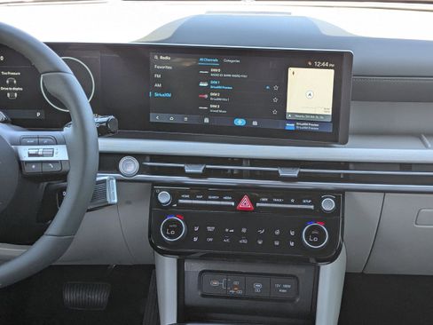 New 2026 Hyundai Tucson Limited image 21