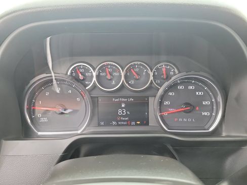 Used 2022 Chevrolet Silverado 2500 Custom w/ Custom Value Package AWD/4WD image 11