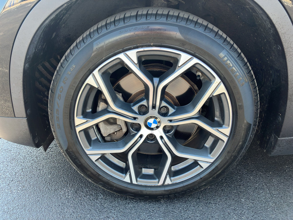 Used 2020 BMW X1 xDrive28i w/ Convenience Package AWD/4WD image 11