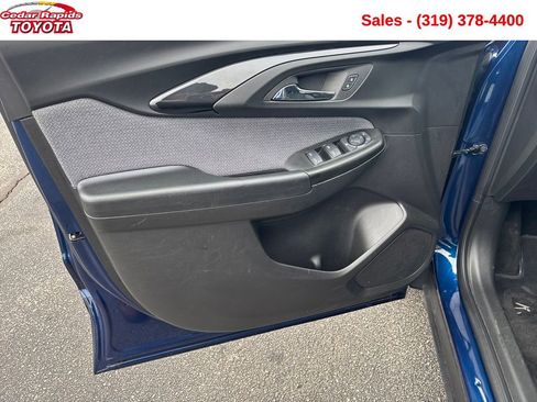 Used 2023 Chevrolet TrailBlazer LT w/ Convenience Package image 12