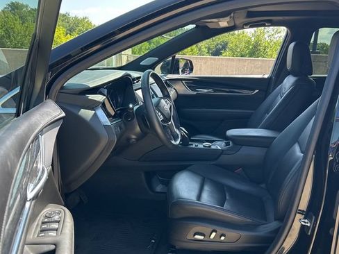 Used 2023 Cadillac XT5 Premium Luxury AWD/4WD image 5