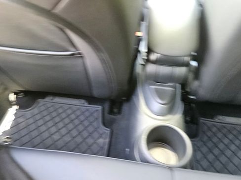 Used 2024 MINI Cooper S FWD image 19