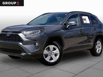 Used 2020 Toyota RAV4 XLE w/ Convenience Package
