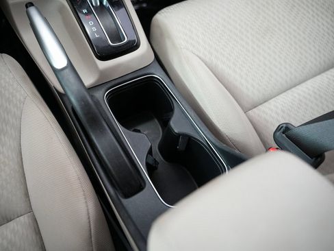 Used 2015 Honda Civic EX image 30