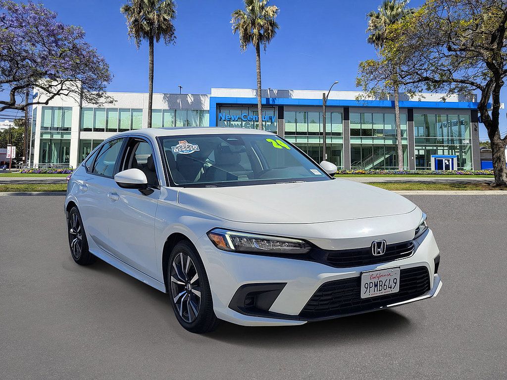 Used 2024 Honda Civic EX image 2