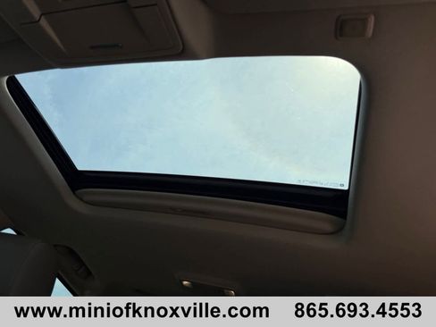 Used 2016 Chevrolet Tahoe LTZ RWD image 32