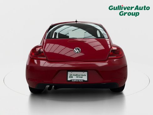 Used 2015 Volkswagen Beetle 1.8T Classic FWD image 7