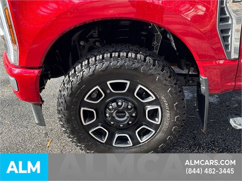 Used 2024 Ford F250 Platinum image 13