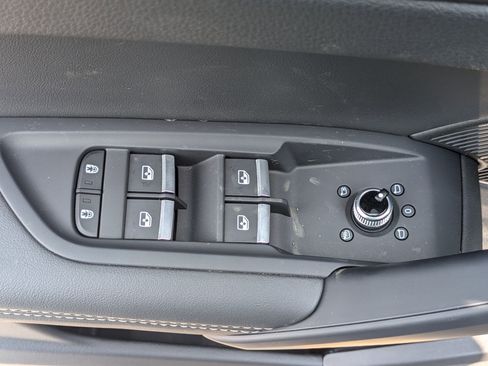 New 2025 Audi Q5 2.0T Premium Plus image 21