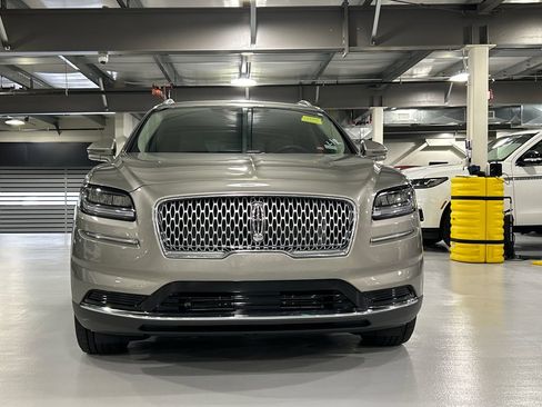 Used 2023 Lincoln Nautilus AWD w/ Premium Package image 6