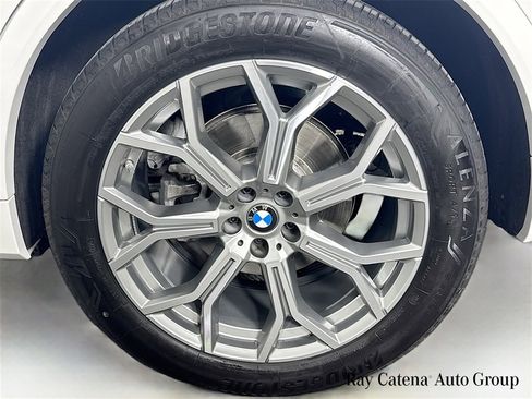 Used 2026 BMW X7 xDrive40i image 34