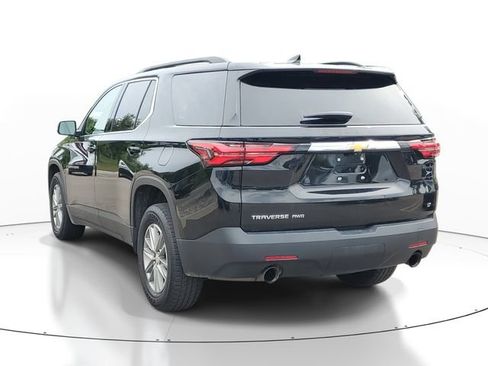 Used 2023 Chevrolet Traverse LT AWD/4WD image 3