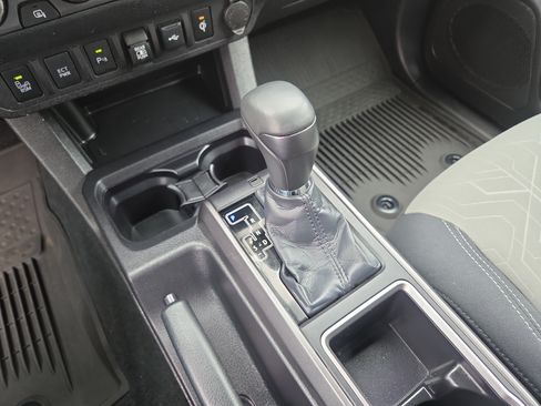 Certified 2023 Toyota Tacoma TRD Sport w/ Advanced Technology Package AWD/4WD image 25